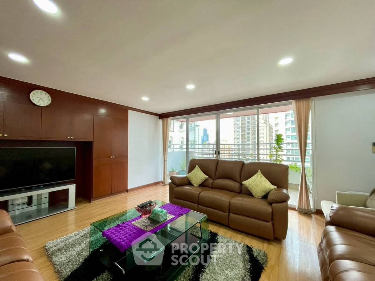 รูป คอนโด 3-ห้องนอน ที่ วัฒนา ไฮทส์ คอนโดมิเนียม ใกล้ MRT สุขุมวิท (ID 2929188) - รูปที่ 10/19