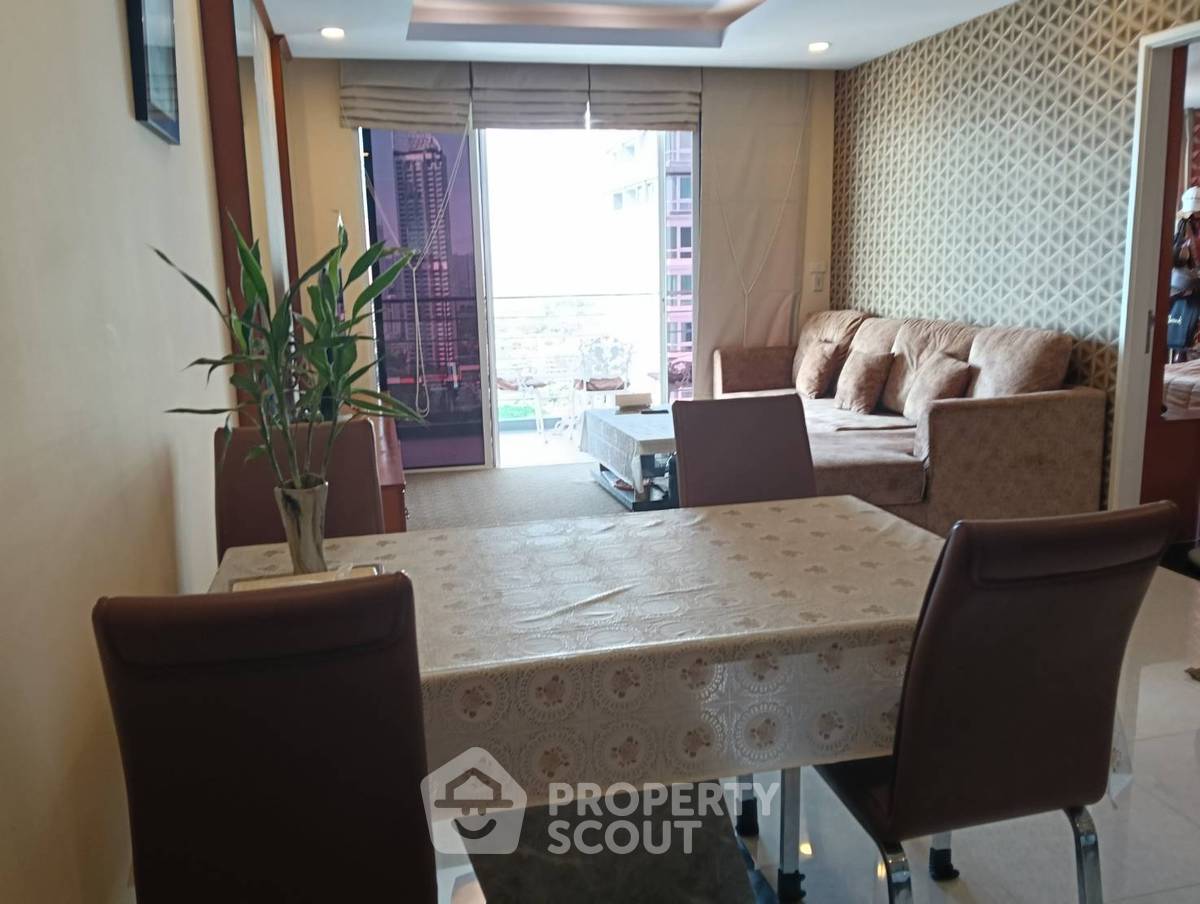 รูป คอนโด 2 ห้องนอน ชั้น 26 ขนาด 106 ตร.ม. La Royale Beach Condo พัทยา นาจอมเทียน (ID 1916181) - รูปที่ 2/28