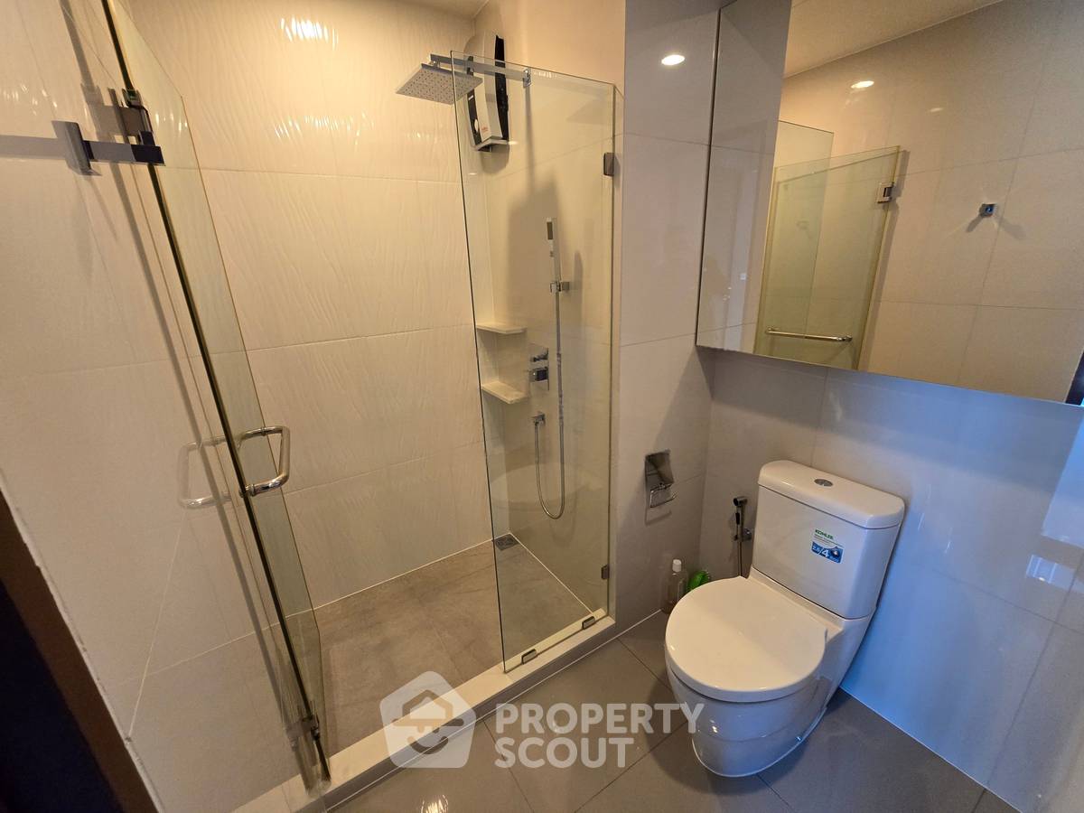picture 1-BR Condo at Rhythm Asoke near MRT Phra Ram 9 (ID 2738964) - 11/15