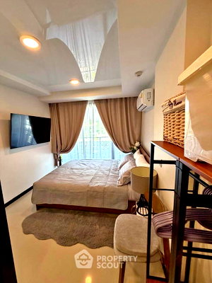 คอนโดให้เช่า : คอนโด 1 ห้องนอน ให้เช่า ราไว บีช คอนโดมิเนียม วิวกังหันลม (ID 2605355)