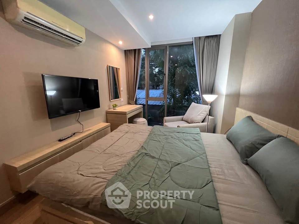 picture 1-BR 38 Sqm At Klass Silom, 200m to BTS Chong Nonsi (ID 2799593) - 3/18
