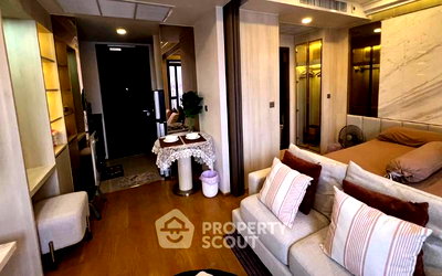 คอนโดให้เช่า : คอนโด 1 ห้องนอน ที่ แอชตัน จุฬา สีลม ใกล้ MRT สามย่าน 100 ม. (ID 2682594)