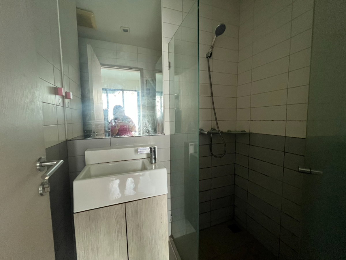 รูป ให้เช่า คอนโดไอดีโอ โมบิ สาทร (Ideo Mobi Sathorn) 23 ตรม. วิวสระว่ายน้ำ สวยมาก ใกล้ BTS กรุงธนบุรี - รูปที่ 5/7