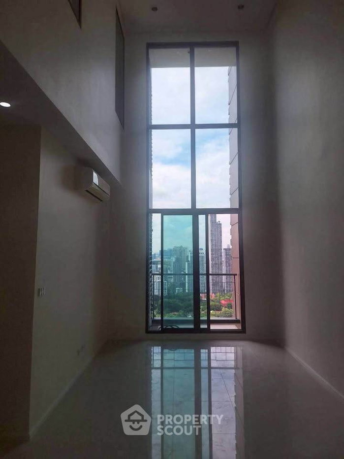 รูป คอนโด 2-ห้องนอน ที่ วิลล่า อโศก ใกล้ MRT เพชรบุรี (ID 2328899) - รูปที่ 3/19