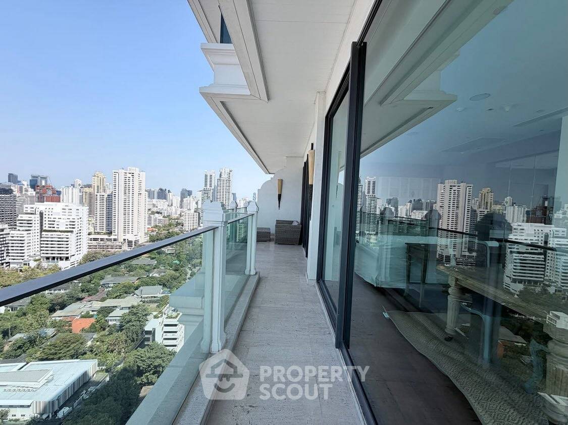 รูป คอนโด 3-ห้องนอน ที่ เลอ รัฟฟิเน่ สุขุมวิท 39 คอนโดมิเนียม ใกล้ BTS พร้อมพงษ์ (ID 2636870) - รูปที่ 14/14