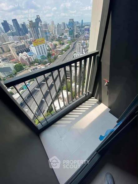 รูป คอนโด 1-ห้องนอน ที่ ไลฟ์ วัน ไวร์เลส ใกล้ BTS เพลินจิต (ID 2553570) - รูปที่ 4/10