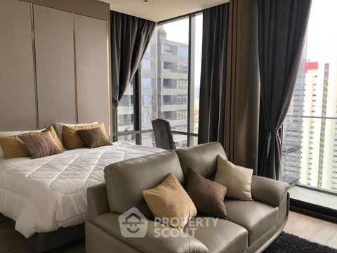 1-BR Condo In Ashton Silom, High-Floor 29th, 300m To BTS Chong Nonsi (ID 985160)