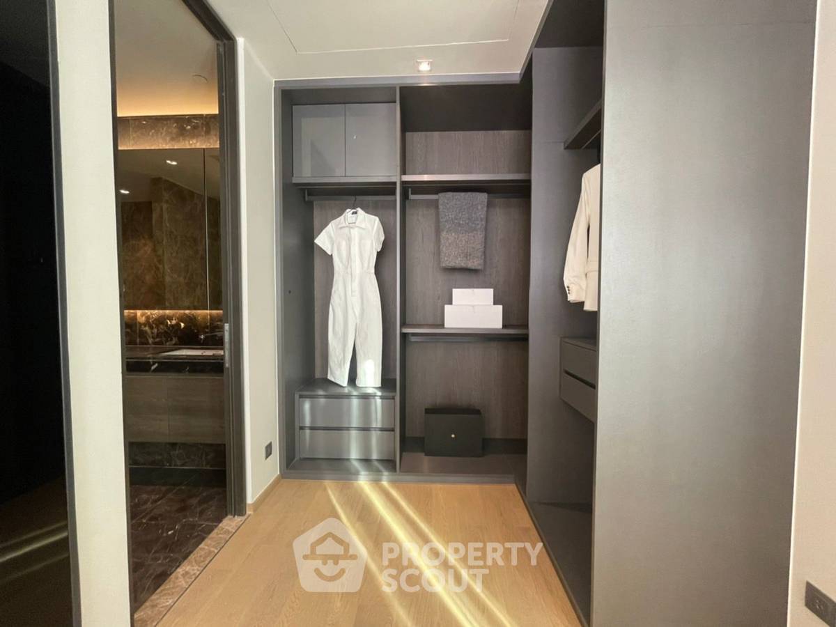 picture 2-BR Condo at 28 Chidlom near BTS Chit Lom (ID 1450155) - 15/39