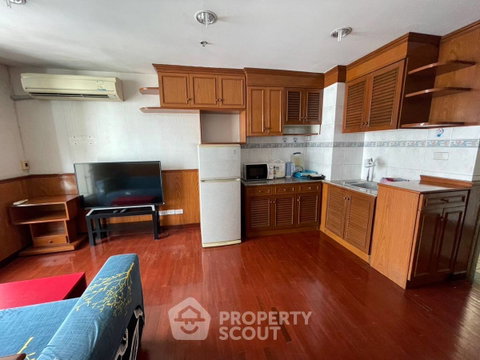 2-BR Condo at Baan Pathumwan Condominium near BTS Ratchathewi (ID 372511)