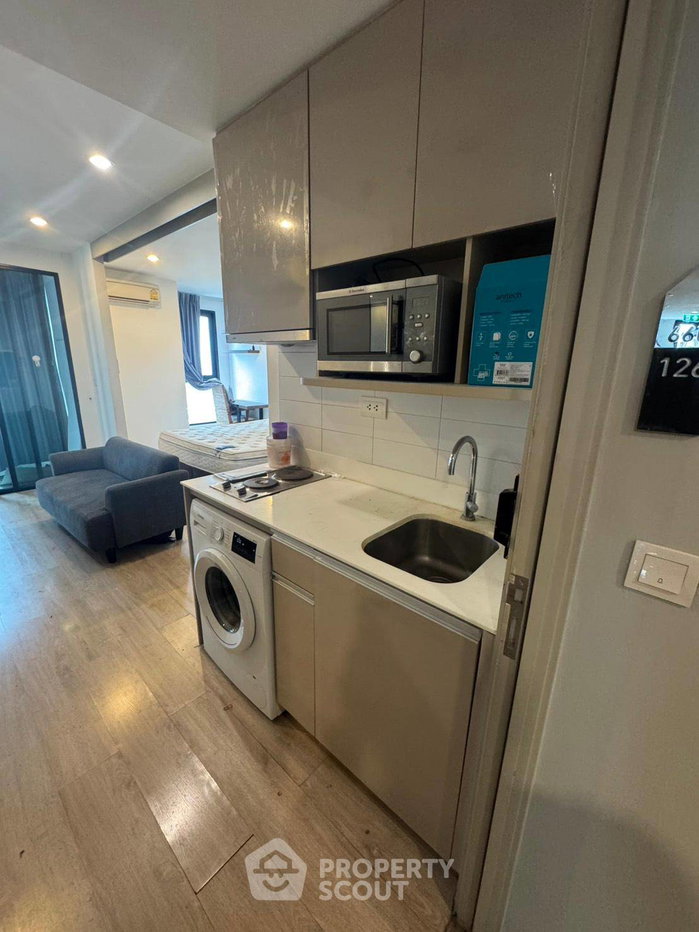 picture Studio Condo at Ideo Chula Samyan near MRT Sam Yan (ID 2957983) - 4/10