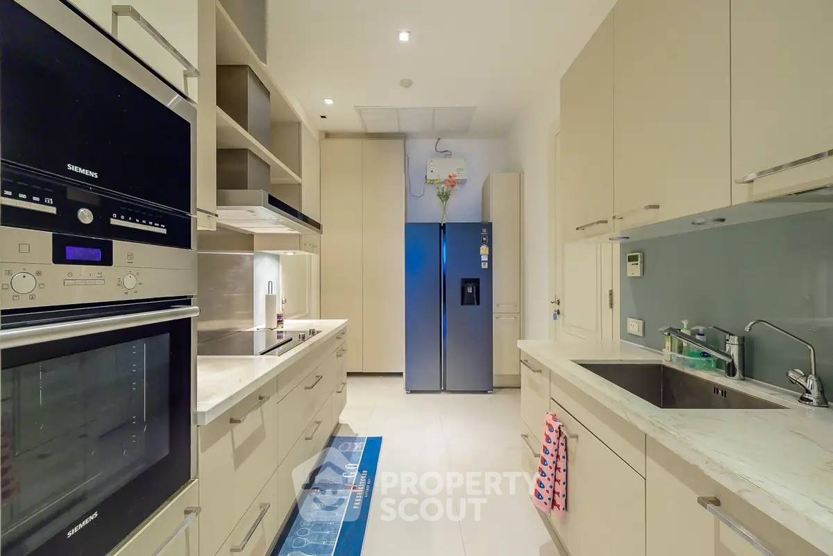 รูป คอนโด 2-ห้องนอน ที่ เลอ รัฟฟิเน่ สุขุมวิท 39 คอนโดมิเนียม ใกล้ BTS พร้อมพงษ์ (ID 2874646) - รูปที่ 17/28