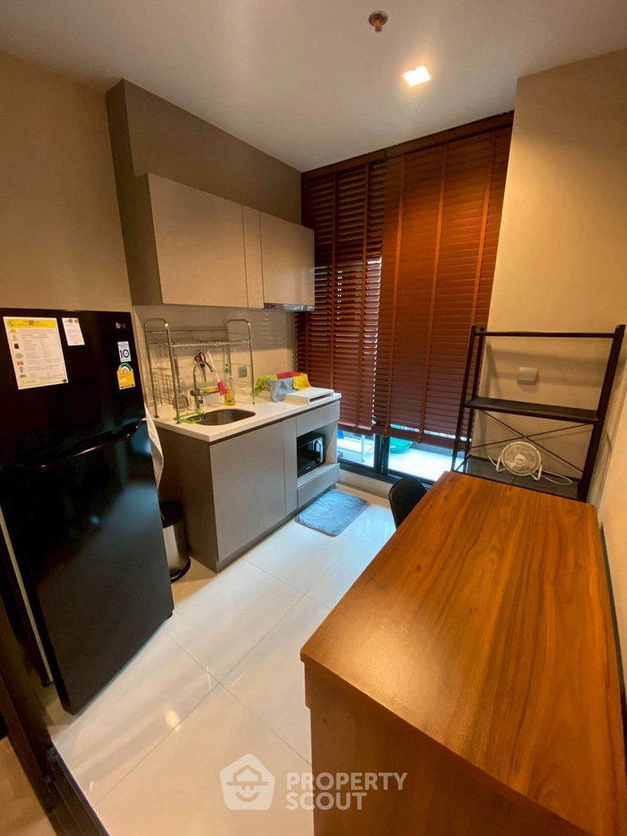 picture 1-BR Condo at Life Asoke - Rama 9 near MRT Phra Ram 9 (ID 2090298) - 7/11
