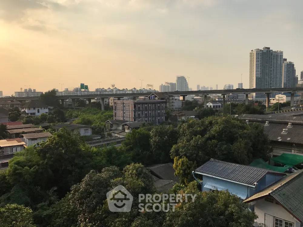 picture Studio Condo at The Link Sukhumvit 50 near BTS On Nut (ID 2952621) - 10/17