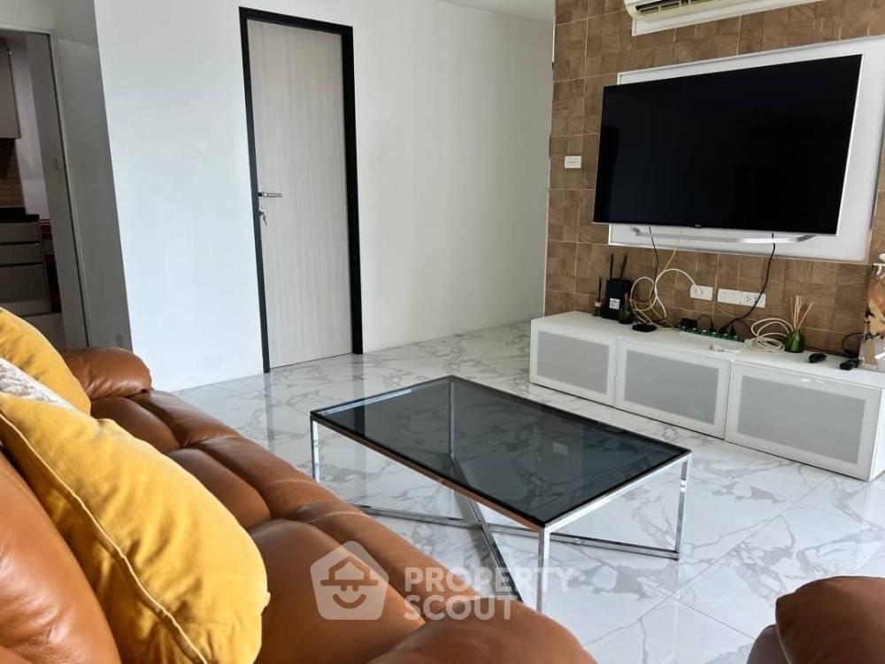 picture 2-BR Condo For Sale At Belle Grand Rama 9, 22nd-Floor Near MRT Phra Ram 9 (ID 1530067) - 1/18