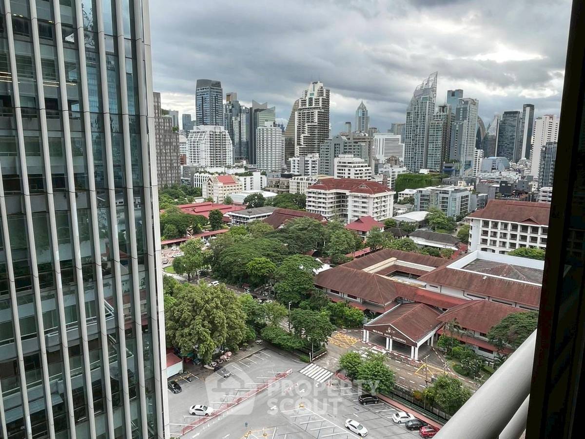 รูป คอนโด 1-ห้องนอน ที่ อโศก ทาวเวอร์ คอนโดมิเนียม ใกล้ MRT เพชรบุรี (ID 2622819) - รูปที่ 10/19