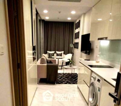 คอนโดให้เช่า : คอนโด 1-ห้องนอน ที่ ไฮด์ สุขุมวิท11 ใกล้ BTS นานา (ID 2874344)