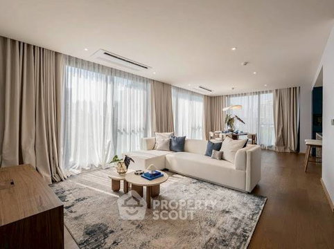 3-BR Condo at Via 34 near BTS Thong Lor (ID 2913481)