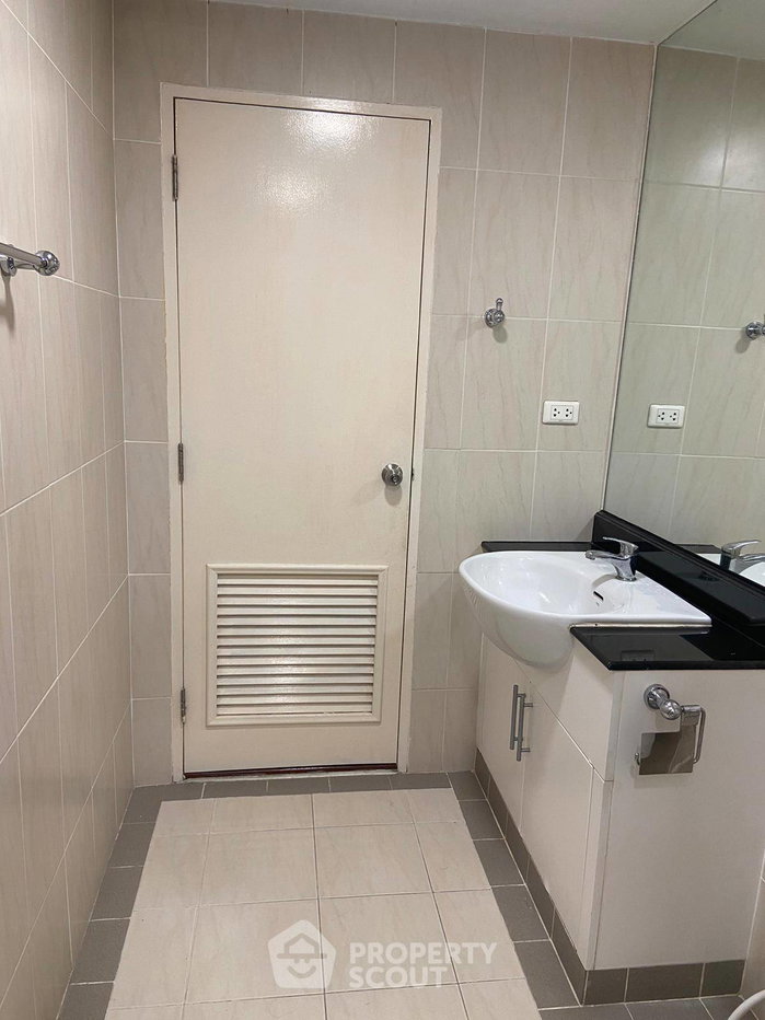 รูป คอนโด 2-ห้องนอน ที่ 49 พลัส คอนโดมิเนียม ใกล้ BTS พร้อมพงษ์ (ID 1366672) - รูปที่ 5/17