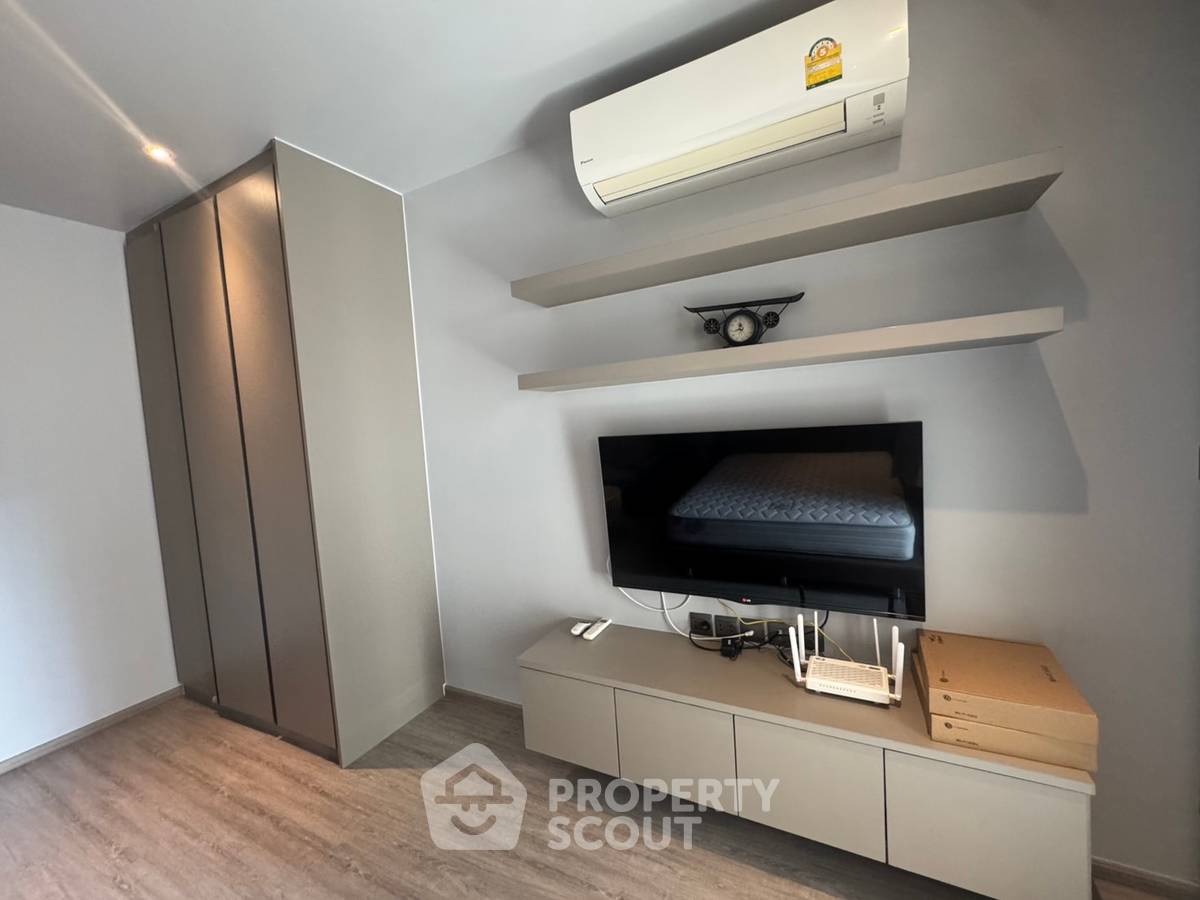 picture Studio Condo at Rhythm Ekkamai near BTS Ekkamai (ID 2366873) - 5/9