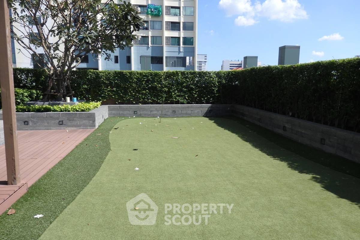 picture 2-BR Condo at Villa Asoke near MRT Phetchaburi (ID 883872) - 33/74