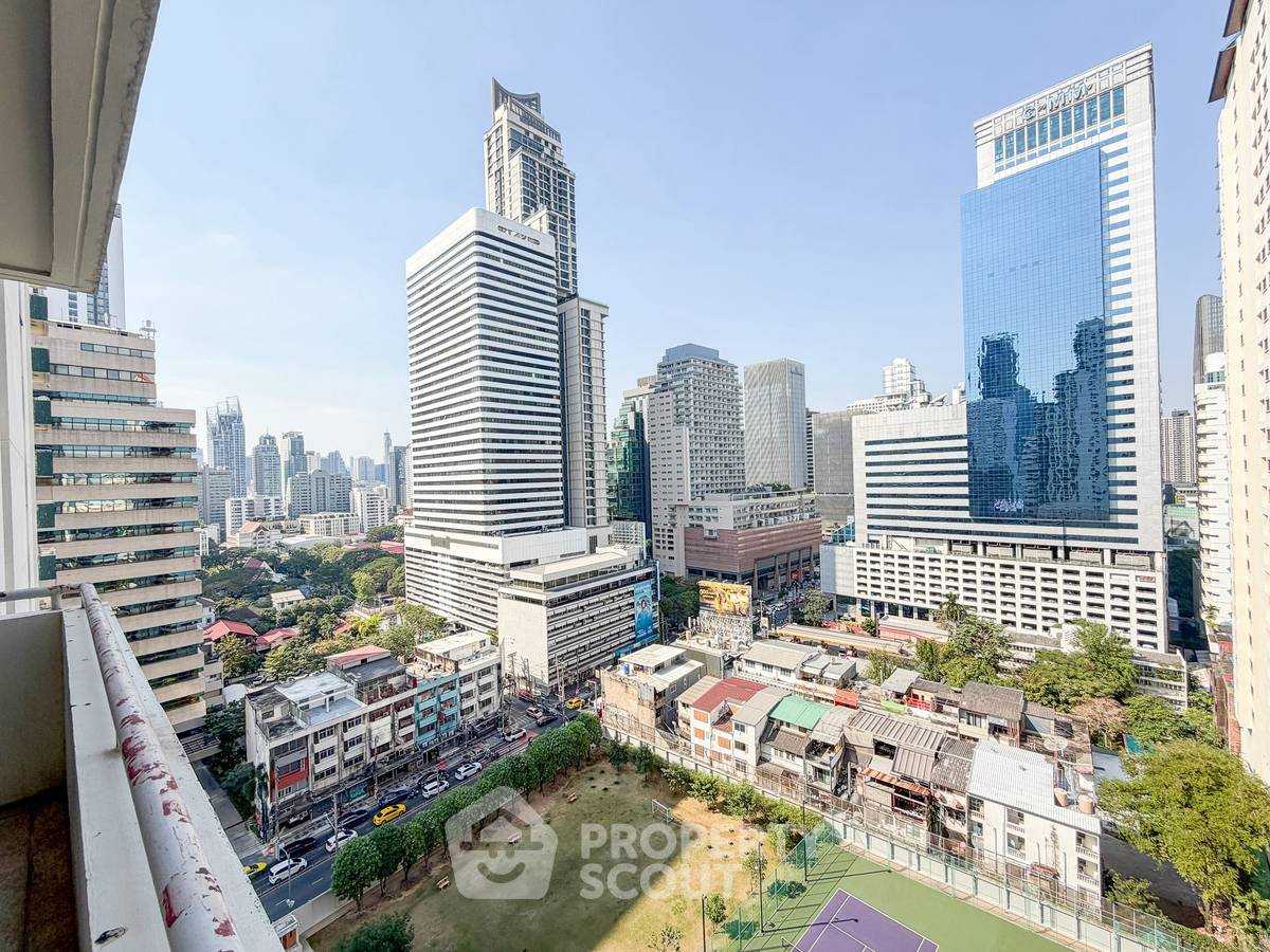 picture 2-BR Condo at Asoke Place near MRT Sukhumvit (ID 2933127) - 9/14