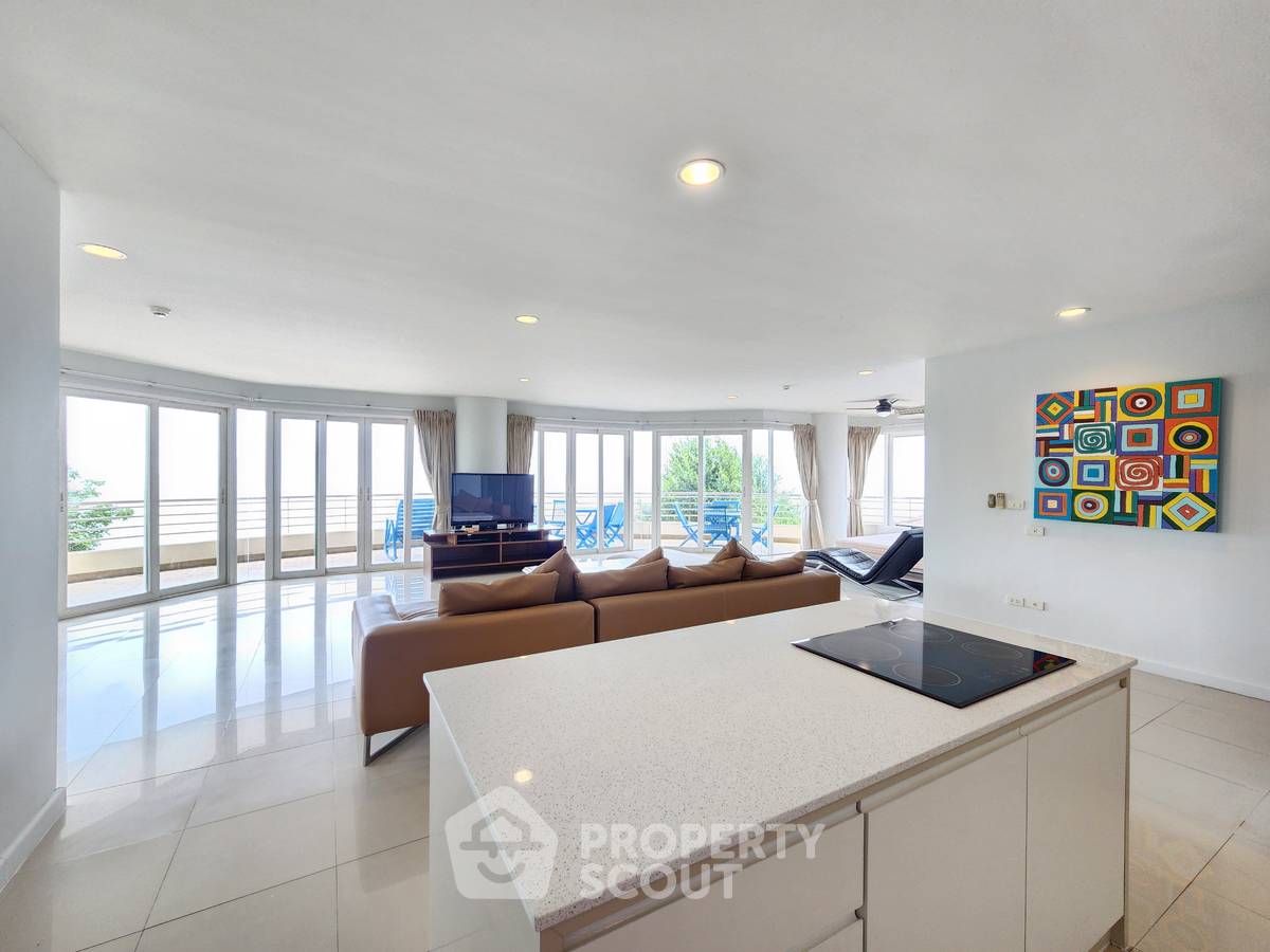 รูป คอนโด 4-ห้องนอน ที่ บ้านหรรษาคอนโด ใกล้ หาดชะอำ (ID 1883541) - รูปที่ 2/32