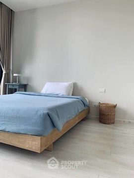 1-BR Condo at Noble Ploenchit near BTS Phloen Chit (ID 1781321)
