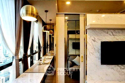 Condos for rent : High-Floor 1-BR Condo In Ashton Chula Silom, 100m To MRT Sam Yan (ID 2689060)