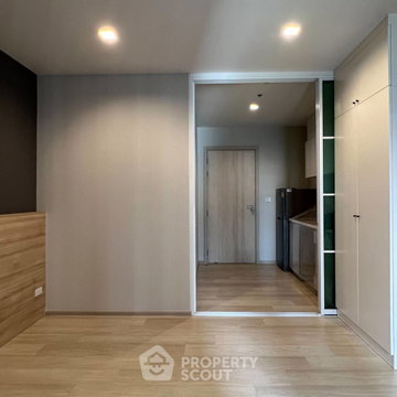 Studio Condo at Life One Wireless near BTS Phloen Chit (ID 2744163)