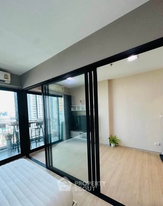 รูป คอนโดมิเนียม 1 ห้องนอน ชั้น 22 ขนาด 35 ตร.ม. คอนโดเลต มิสต์ พระราม 9 ใกล้ MRT พระราม 9 (200 ม.) (ID 2849654) - รูปที่ 6/6