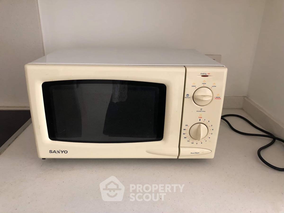 picture 2-BR Condo at The Empire Place near BTS Saint Louis (ID 467500) - 19/30