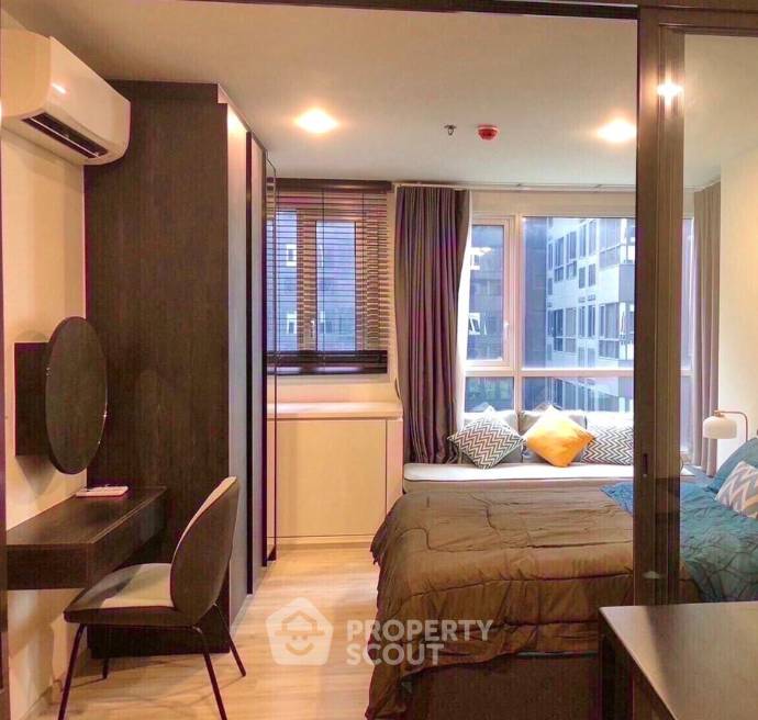 picture 1-BR Condo at XT Huaikhwang near MRT Huai Khwang (ID 2510024) - 1/5
