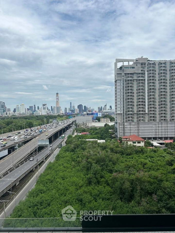 picture Studio Condo at Life Asoke Hype near ARL Makkasan (ID 2280178) - 6/17