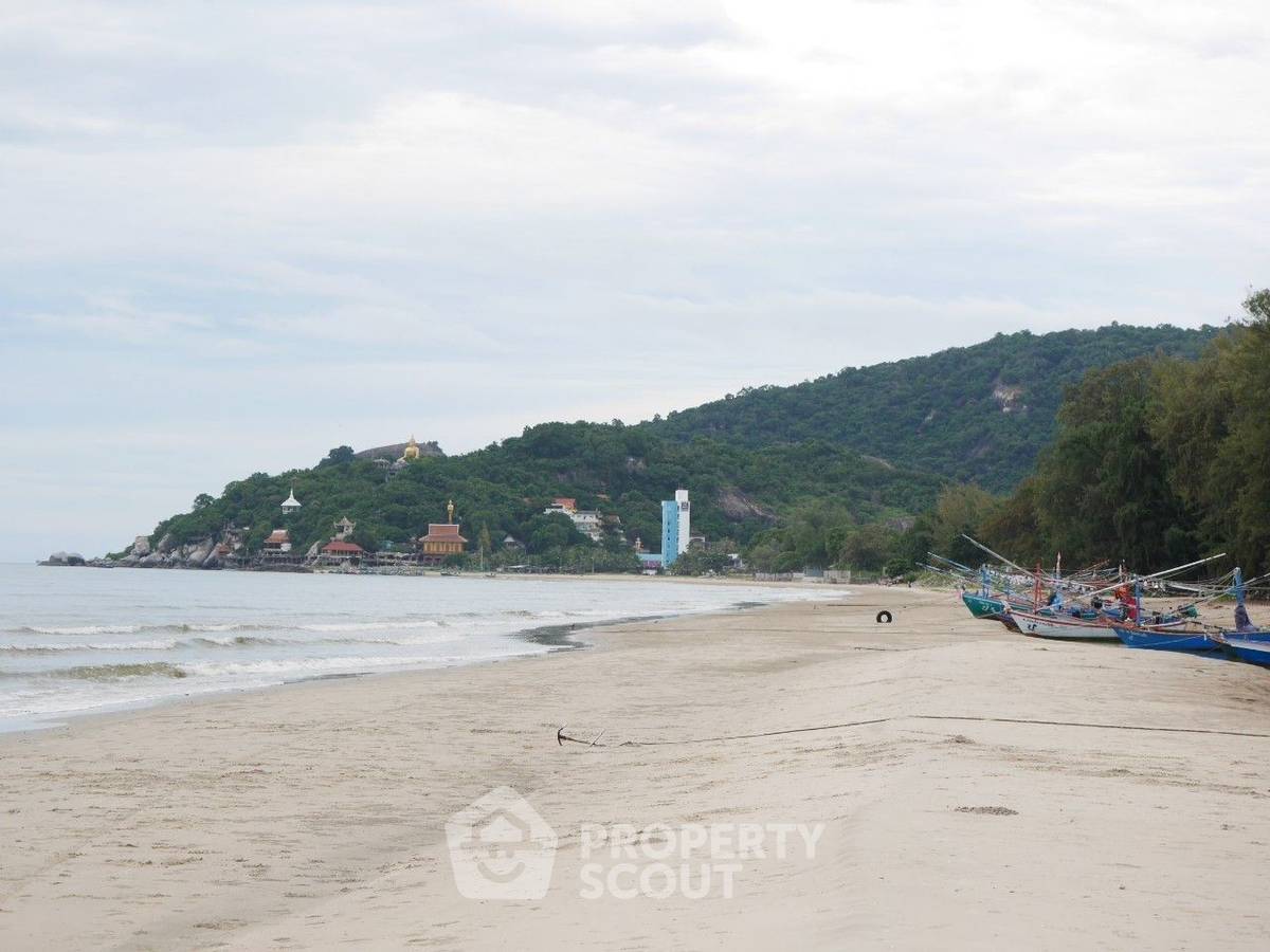 รูป คอนโด 2 ห้องนอน 78 ตร.ม. ขายที่ Chelona Condominium หัวหิน (ID 1132071) - รูปที่ 19/25