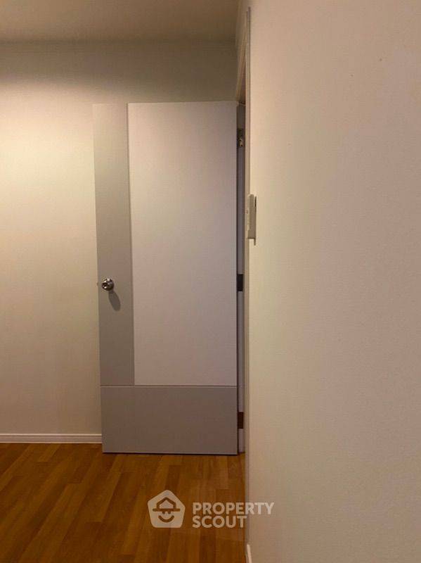picture 1-BR Condo For Rent, 30 Sqm, Lumpini Park Rama 9 Ratchada, MRT Phra Ram 9 (ID 45835) - 5/17