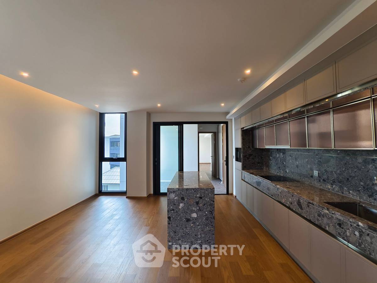 picture 2-BR Condo at Via 34 near BTS Thong Lor (ID 2836884) - 5/21