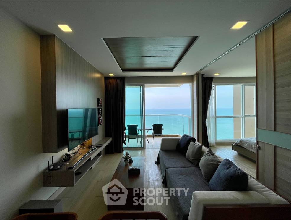 picture 1-BR Condo at Cetus Beachfront close to Jomtien Beach (ID 1104048) - 3/5