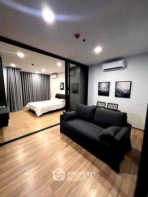 คอนโดให้เช่า : คอนโด 1 ห้องนอน 42 ตารางเมตร XT Phayathai ห่าง BTS พญาไท 400 เมตร (ID 1967741)