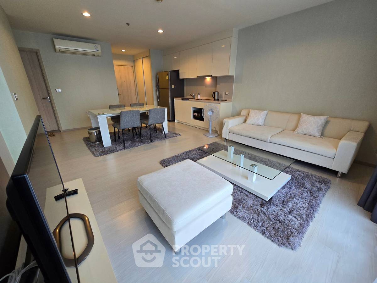 รูป คอนโด 2-ห้องนอน ที่ ริทึ่ม สุขุมวิท42 ใกล้ BTS เอกมัย (ID 2733806) - รูปที่ 3/19