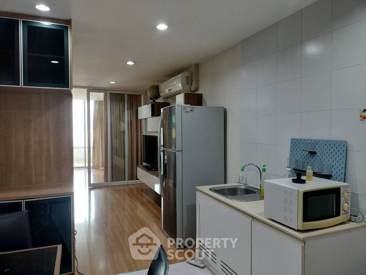 รูป คอนโด 1-ห้องนอน ที่ จามจุรี เรสซิเดนซ์ ใกล้ MRT สามย่าน (ID 1044720) - รูปที่ 2/9