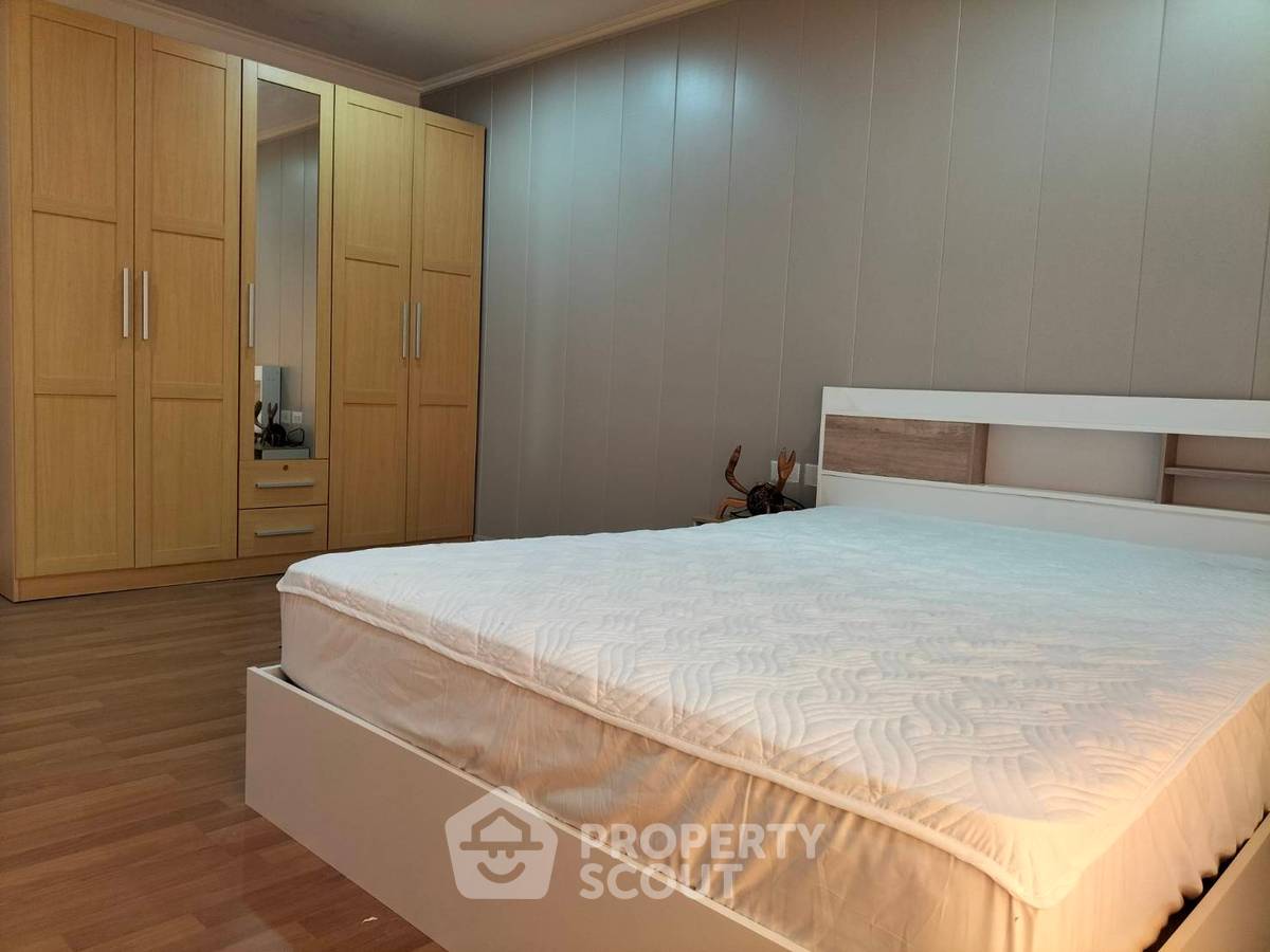 รูป คอนโด 1-ห้องนอน ที่ ลุมพินี เพลส พระราม 3 ริเวอร์วิว ใกล้ พระราม 3 (ID 995135) - รูปที่ 4/8