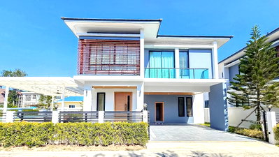Houses for sale Bang Lamung Chonburi : Pool Villa Huai Yai Pattaya Luxury 2 Storey Fully Furnished for Sale