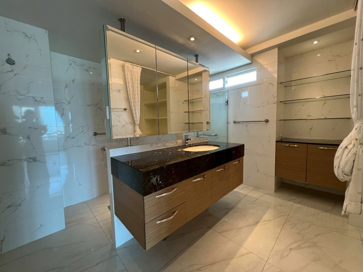 picture 3Bed Unit at Wattana Height near Terminal 21 - 24/30