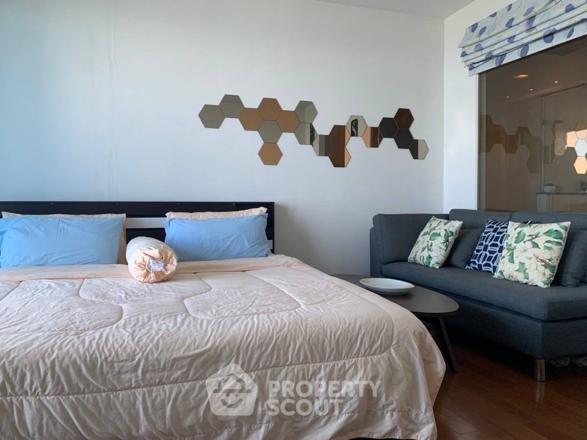 รูป คอนโด 1 ห้องนอน ราคาเหมาะสม ที่ The Palm - Wongamart Beach ใกล้ Sanctuary of Truth (ID 1000304) - รูปที่ 4/10