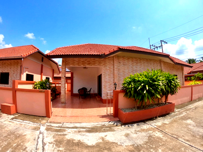 เช่าบ้านเดี่ยว ชลบุรี : Single House for Rent Huai Yai Pattaya Pet Friendly