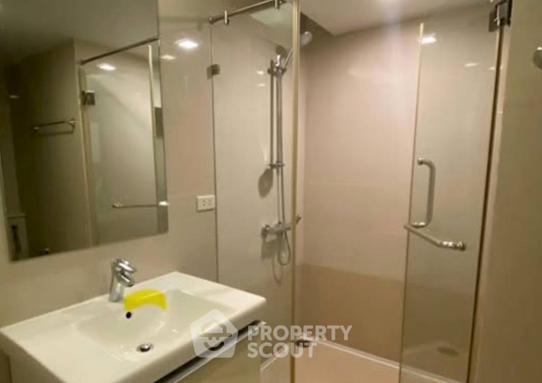 picture 1-BR Condo at Focus Ploenchit near BTS Nana (ID 2810119) - 3/3