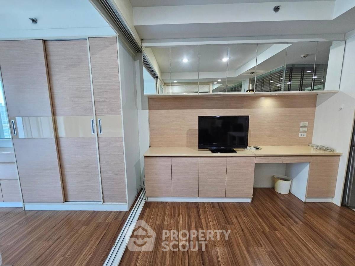 รูป คอนโด 1-ห้องนอน ที่ เดอะ ราชดำริ ใกล้ BTS ราชดำริ (ID 2130129) - รูปที่ 3/9