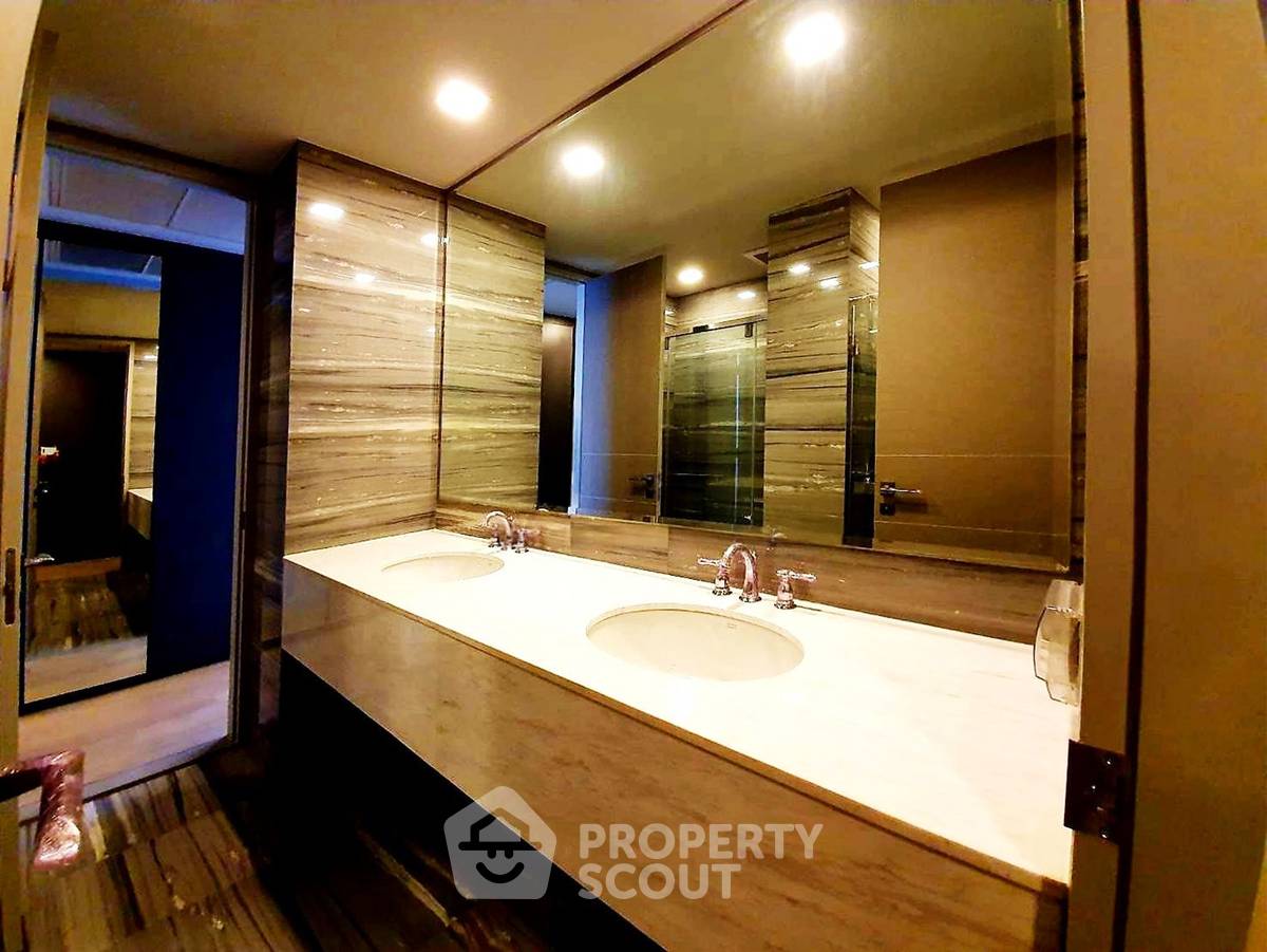 รูป คอนโด 3-ห้องนอน ที่ แอชตัน สุขุมวิท 41 ใกล้ BTS พร้อมพงษ์ (ID 2733947) - รูปที่ 2/6