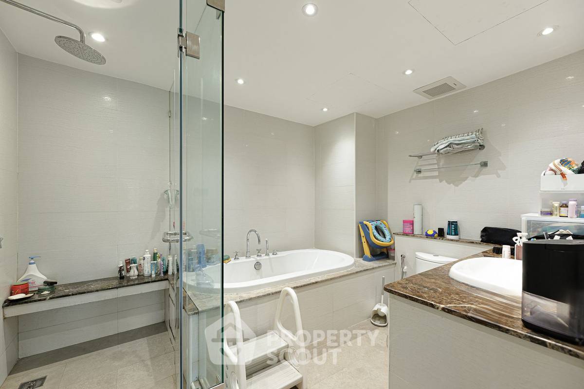 รูป คอนโด 4-ห้องนอน ที่ ซิลเวอร์ เฮอริเทจ คอนโดมิเนียม ใกล้ BTS ทองหล่อ (ID 2433576) - รูปที่ 11/20