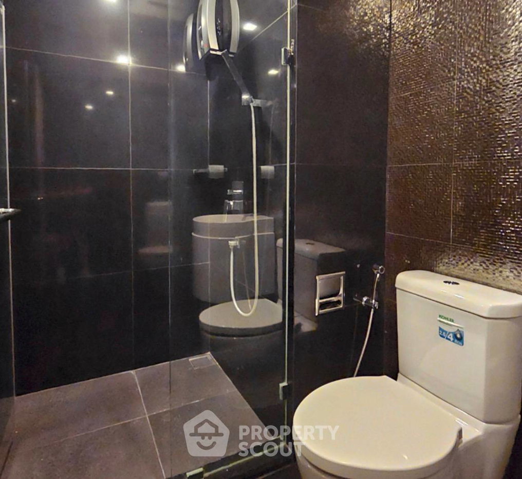 รูป คอนโด 1-ห้องนอน ที่ ริทึ่ม สุขุมวิท 36-38 ใกล้ BTS ทองหล่อ (ID 2709646) - รูปที่ 6/8